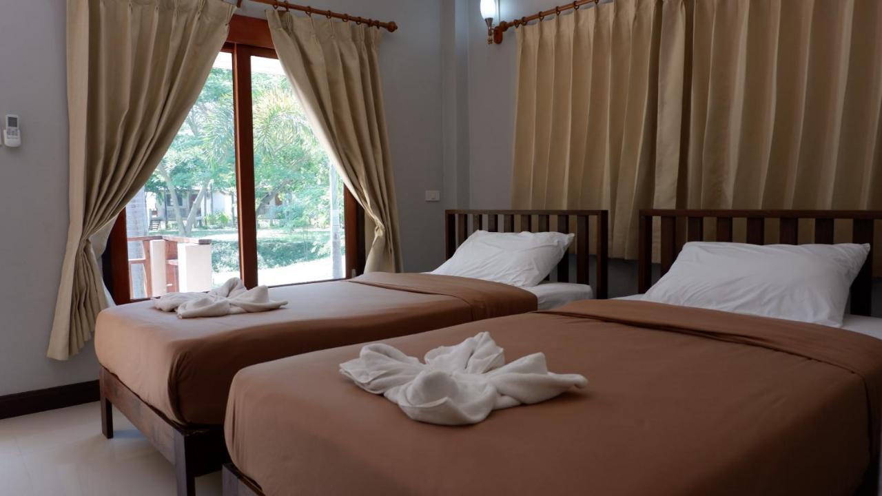 Resort Railumpoo Nakhon Sawan Dış mekan fotoğraf