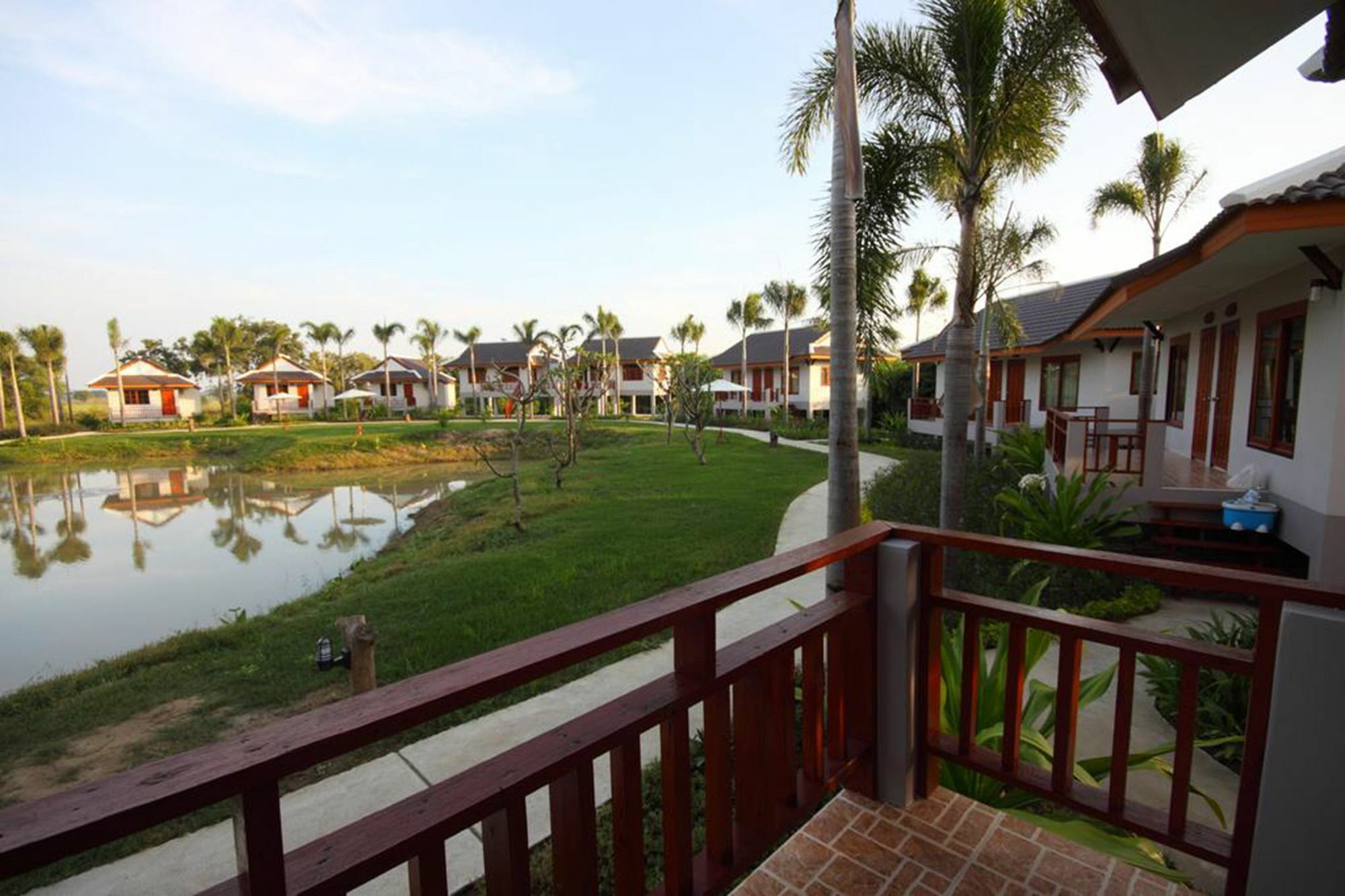 Resort Railumpoo Nakhon Sawan Dış mekan fotoğraf