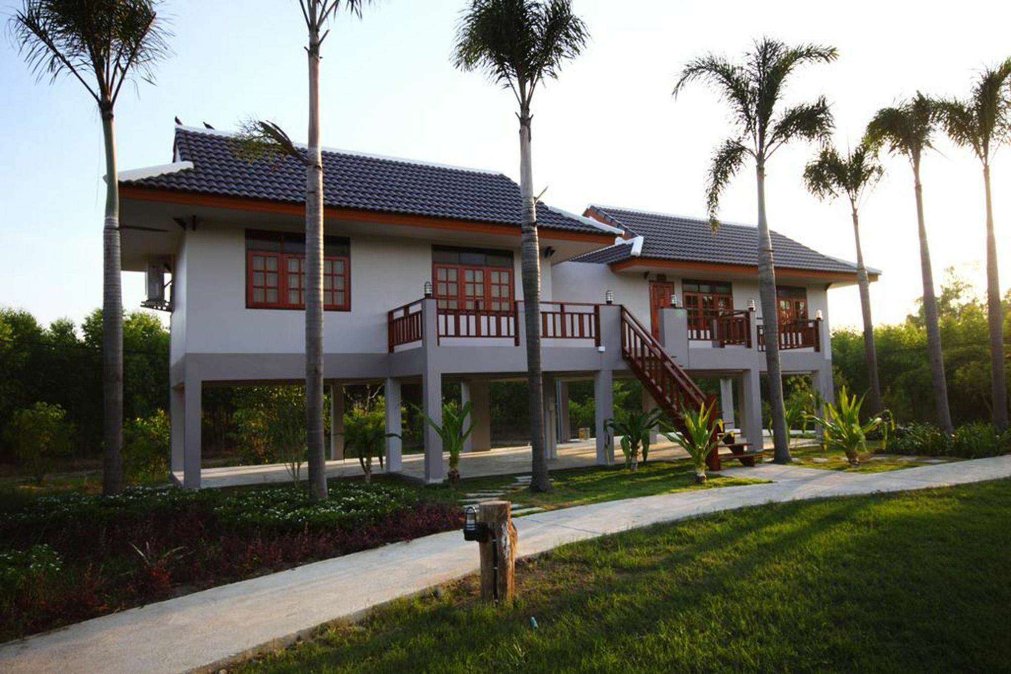 Resort Railumpoo Nakhon Sawan Dış mekan fotoğraf